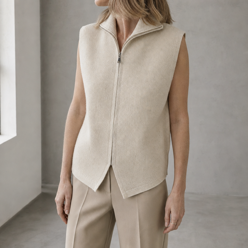 Comfortable Ribbed Zip-Up Vest for Women with an Effortlessly Chic Style