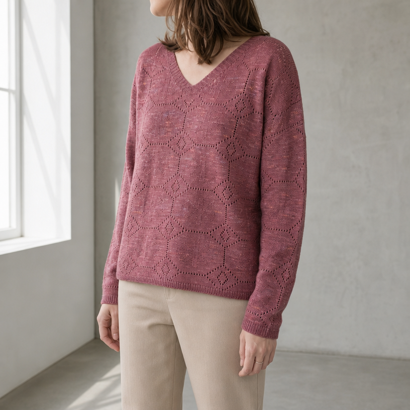 Elegant Women's V-Neck Lace Pullover for a Sophisticated, Polished Everyday Look