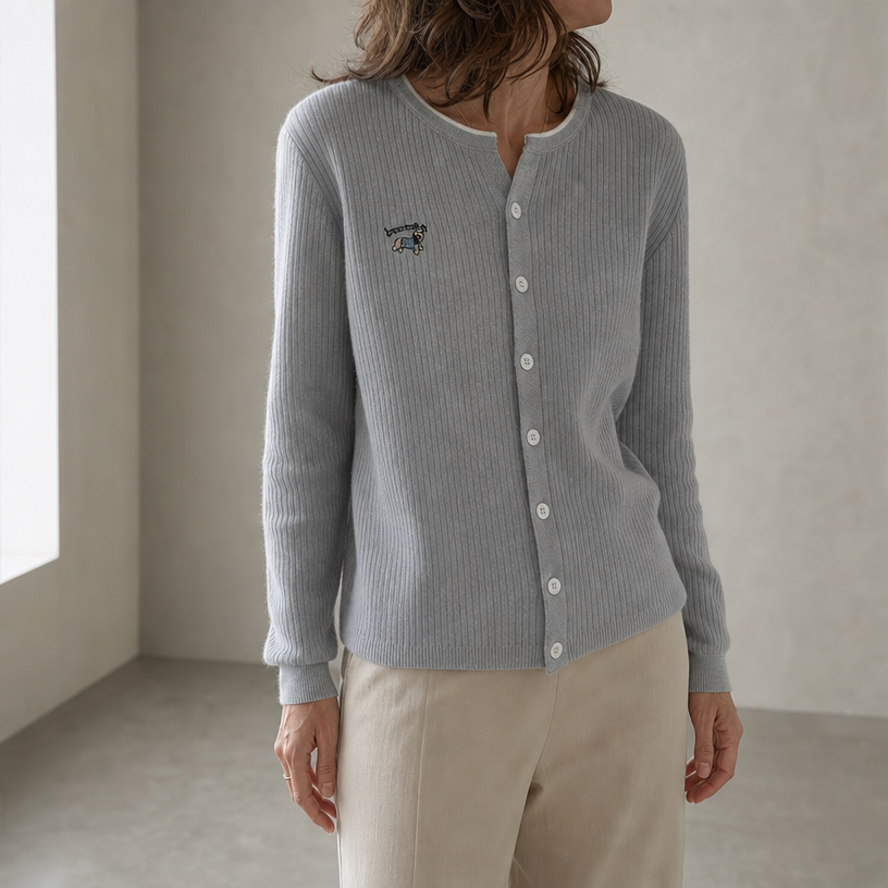 Comfortable Women's Embroidered Crewneck Cardigan with a Chic, Sophisticated Everyday Look