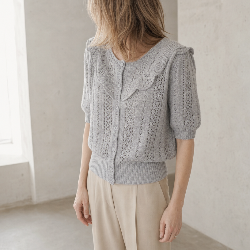 Comfortable Women's Scalloped Collar Cardigan with a Chic, Sophisticated Everyday Look