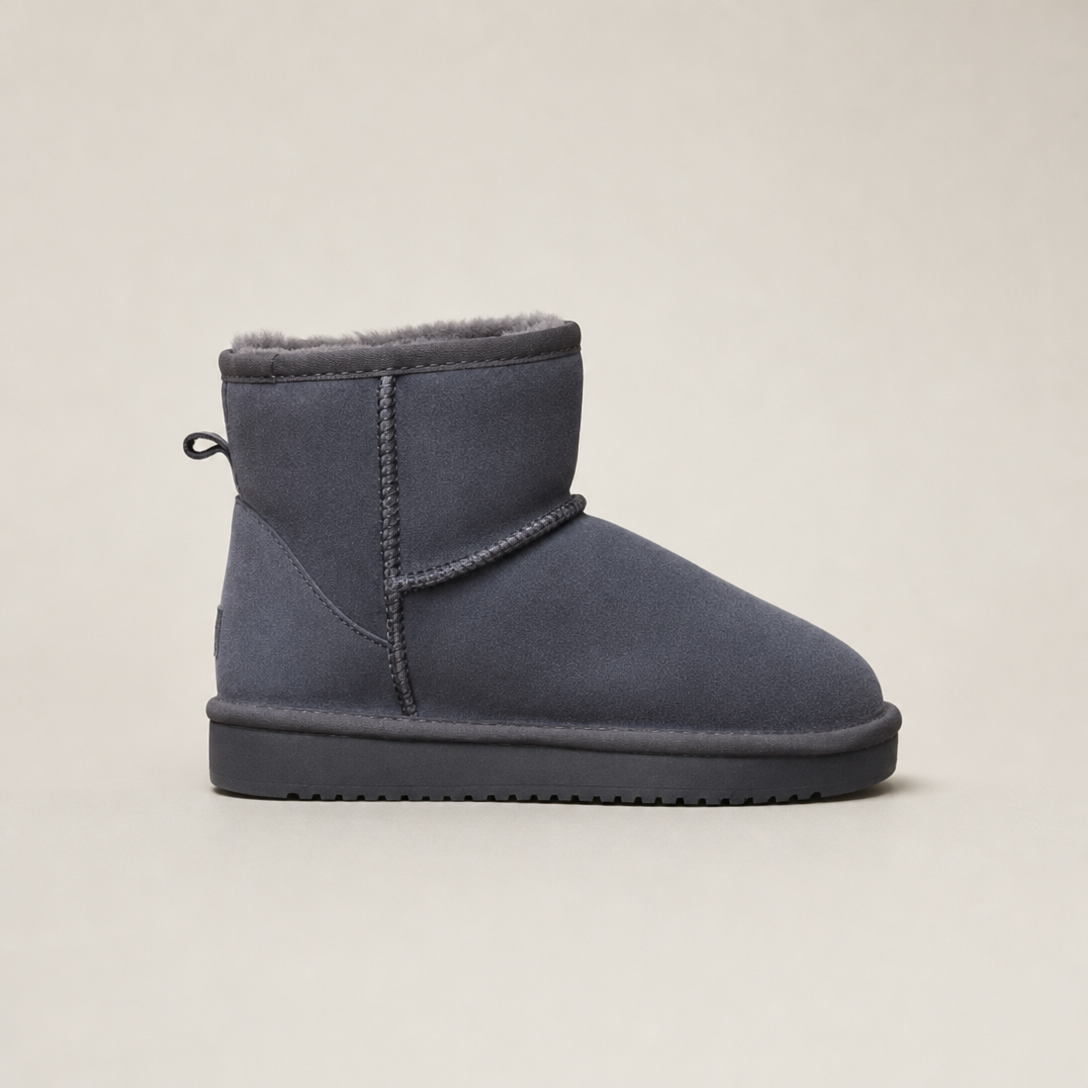 Stylish Women's Ankle Boots for Autumn Wear and Everyday Comfort