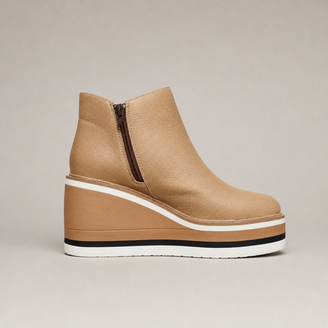 Comfortable Women's Wedge Ankle Boots for Cozy Autumn Days and Easy Styling