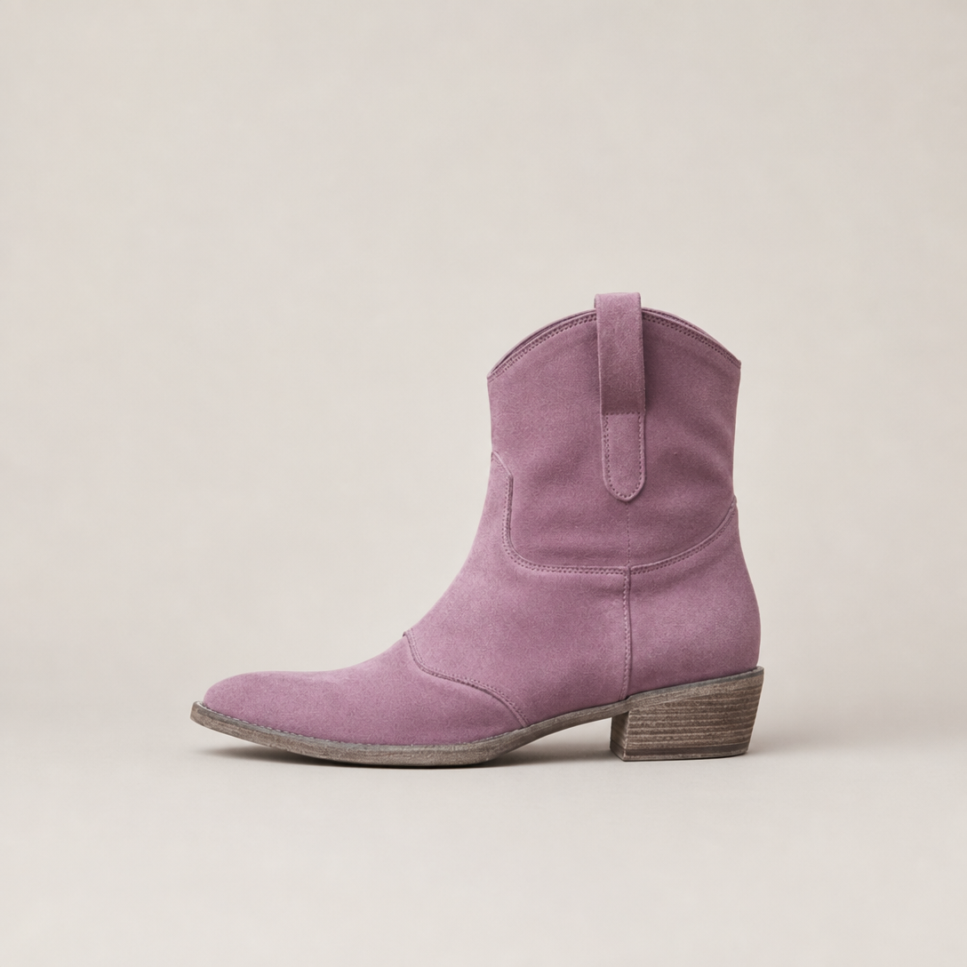 Comfortable Women's Western Ankle Boots for Cozy Autumn Days and Easy Styling