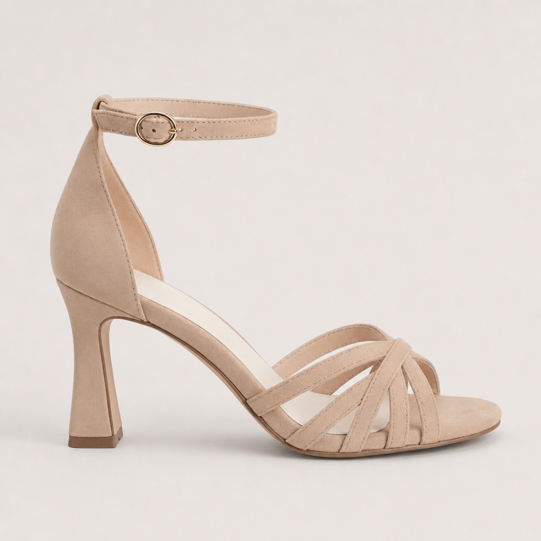 Stylish Women's Ankle Strap Sandals for Warm Summer Days and Easy Evenings