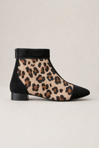 Comfortable Women's Pointed Ankle Boots for Cozy Autumn Days and Easy Styling
