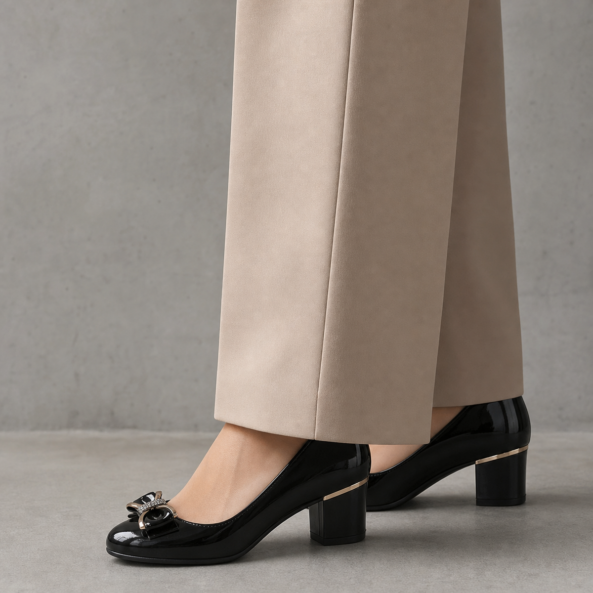 Elegant Women's Bow Pumps for Effortless Everyday Style and Comfort