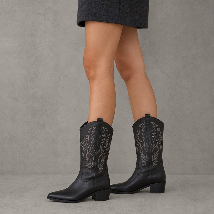Comfortable Women's Cowboy Boots for Cozy Autumn Days and Easy Styling