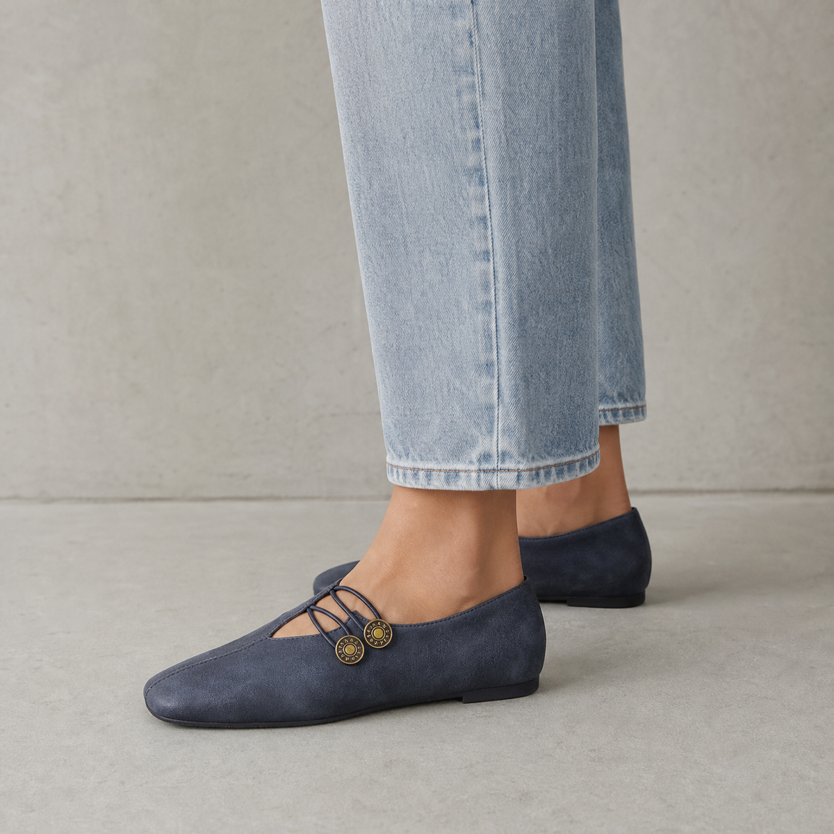 Comfortable Women's Mary Jane Flats with a Chic, Sophisticated Everyday Look