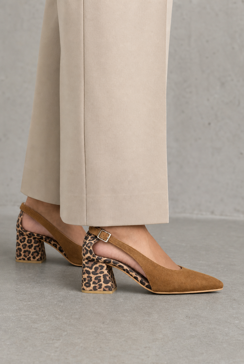 Comfortable Women's Pointed Toe Slingbacks with a Chic, Sophisticated Everyday Look