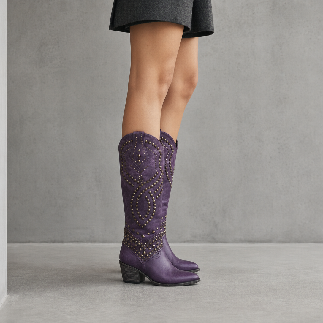 Comfortable Women's Studded Heeled Boots for Cozy Autumn Days and Easy Styling