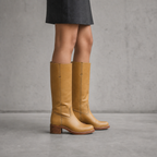 Elegant Knee High Boots for Women with a Modern, Timeless Design