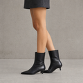 Elegant Women's Pointed Ankle Boots for Effortless Everyday Style and Comfort