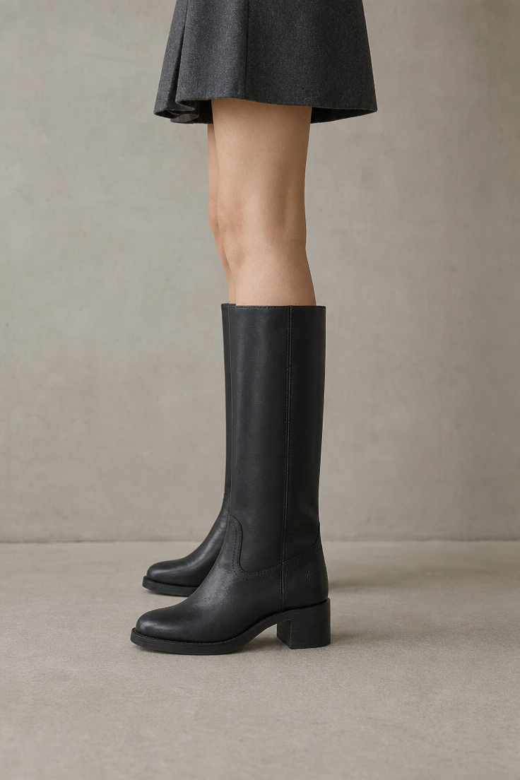 Comfortable Women's Mid Calf Boots for Cozy Autumn Days and Easy Styling