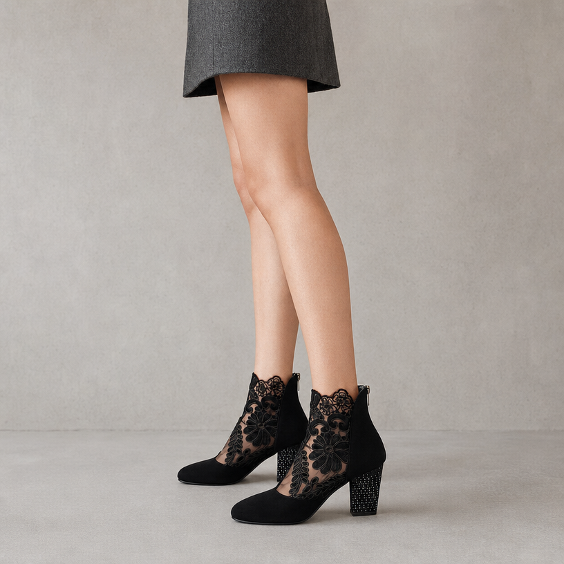 Comfortable Women's Orthopedic Ankle Boots for Cozy Autumn Days and Easy Styling