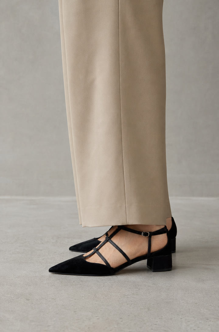 Stylish T-Strap Pumps for Women with a Refined and Modern Appeal