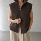 Comfortable Ribbed Zip-Up Vest for Women with an Effortlessly Chic Style