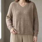 Elegant Women's V-Neck Lace Pullover for a Sophisticated, Polished Everyday Look