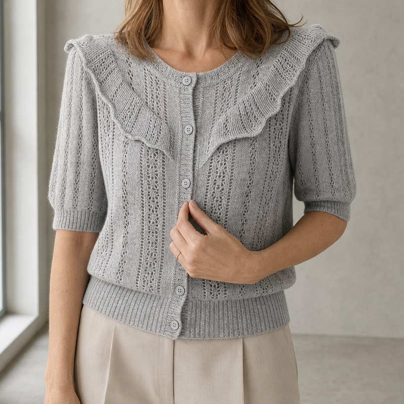 Comfortable Women's Scalloped Collar Cardigan with a Chic, Sophisticated Everyday Look