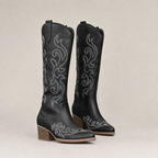 Comfortable Women's Pointed Cowboy Boots for Cozy Autumn Days and Easy Styling