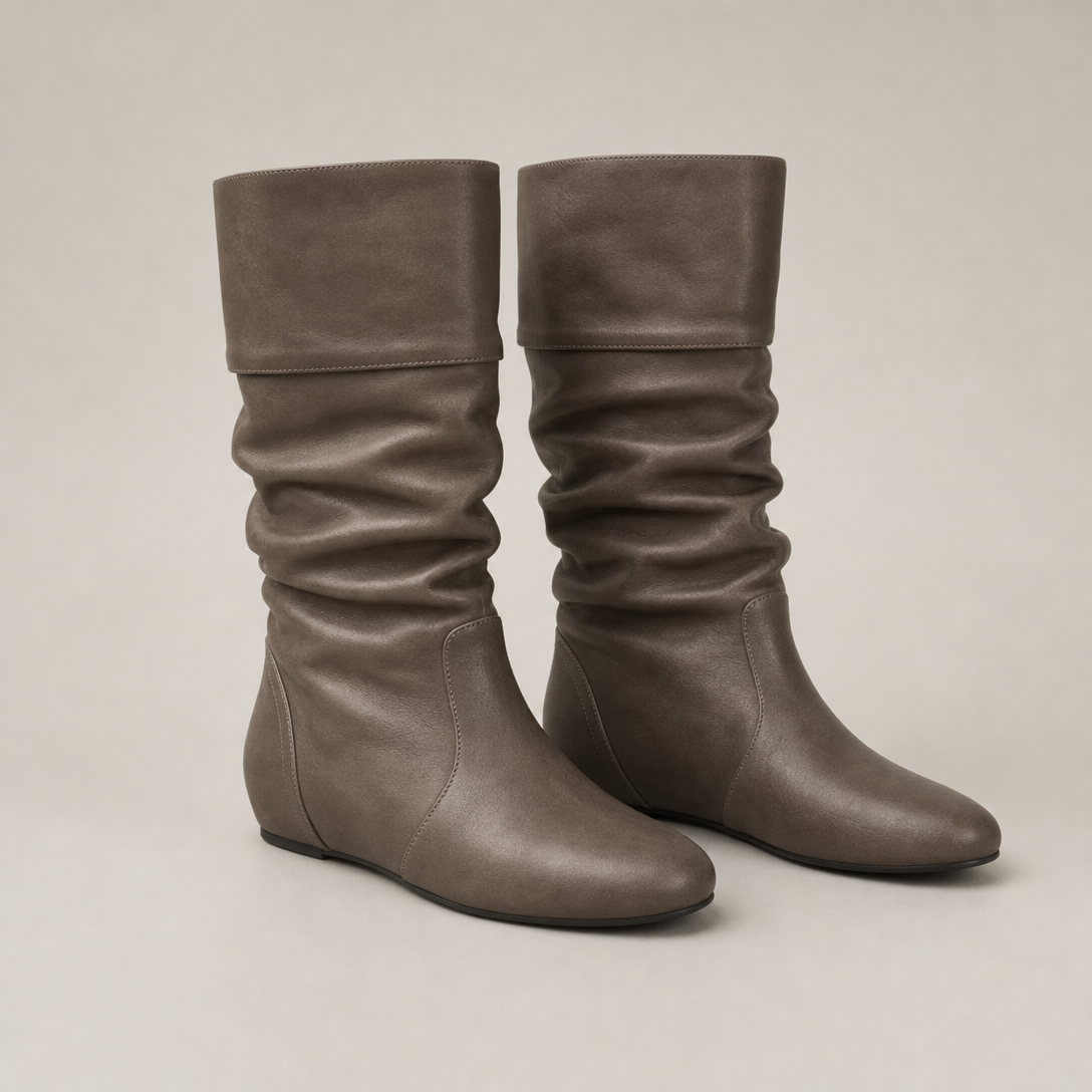 Comfortable Women's Slouchy Boots for Cozy Autumn Days and Easy Styling