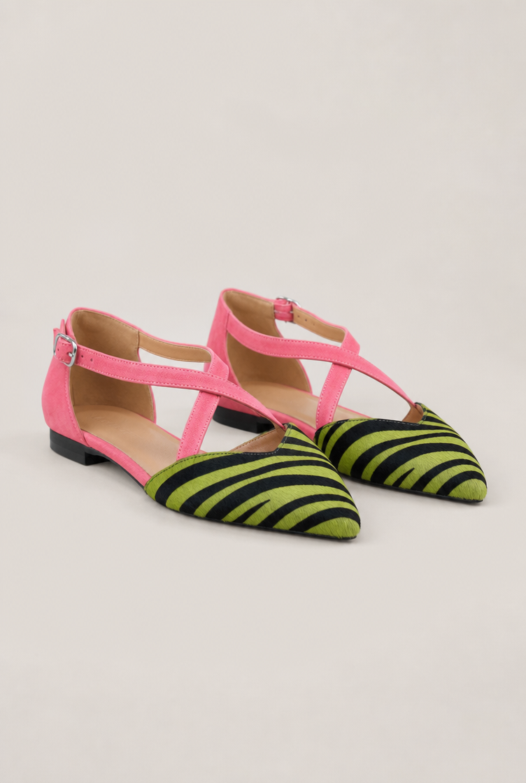 Elegant Women's Cross-Strap Flats for Effortless Everyday Style and Comfort