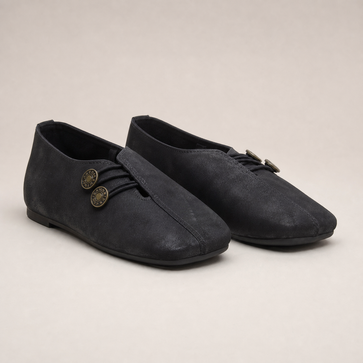 Comfortable Women's Mary Jane Flats with a Chic, Sophisticated Everyday Look
