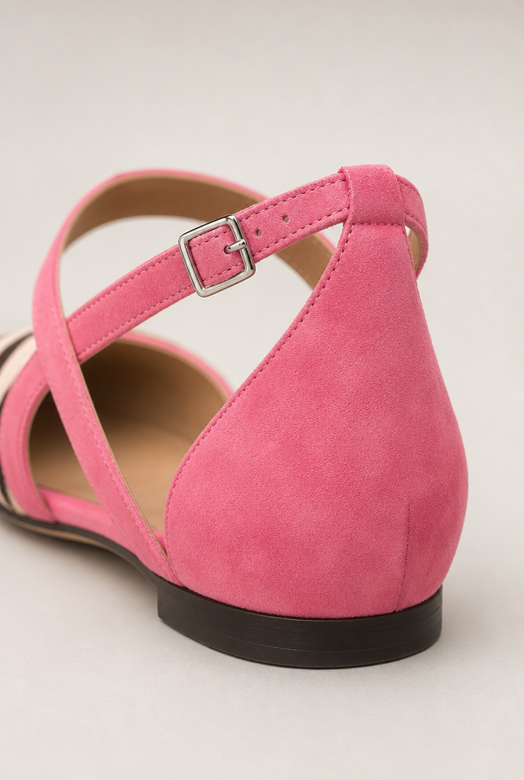 Elegant Women's Cross-Strap Flats for Effortless Everyday Style and Comfort