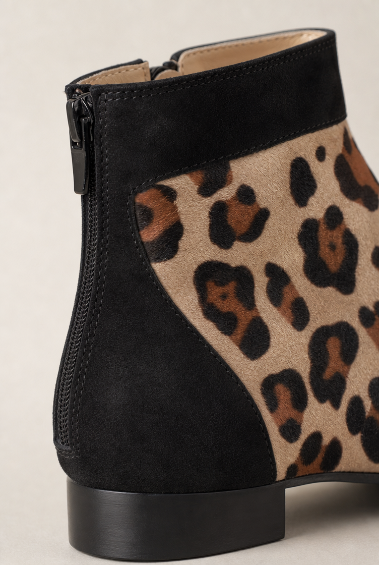 Comfortable Women's Pointed Ankle Boots for Cozy Autumn Days and Easy Styling