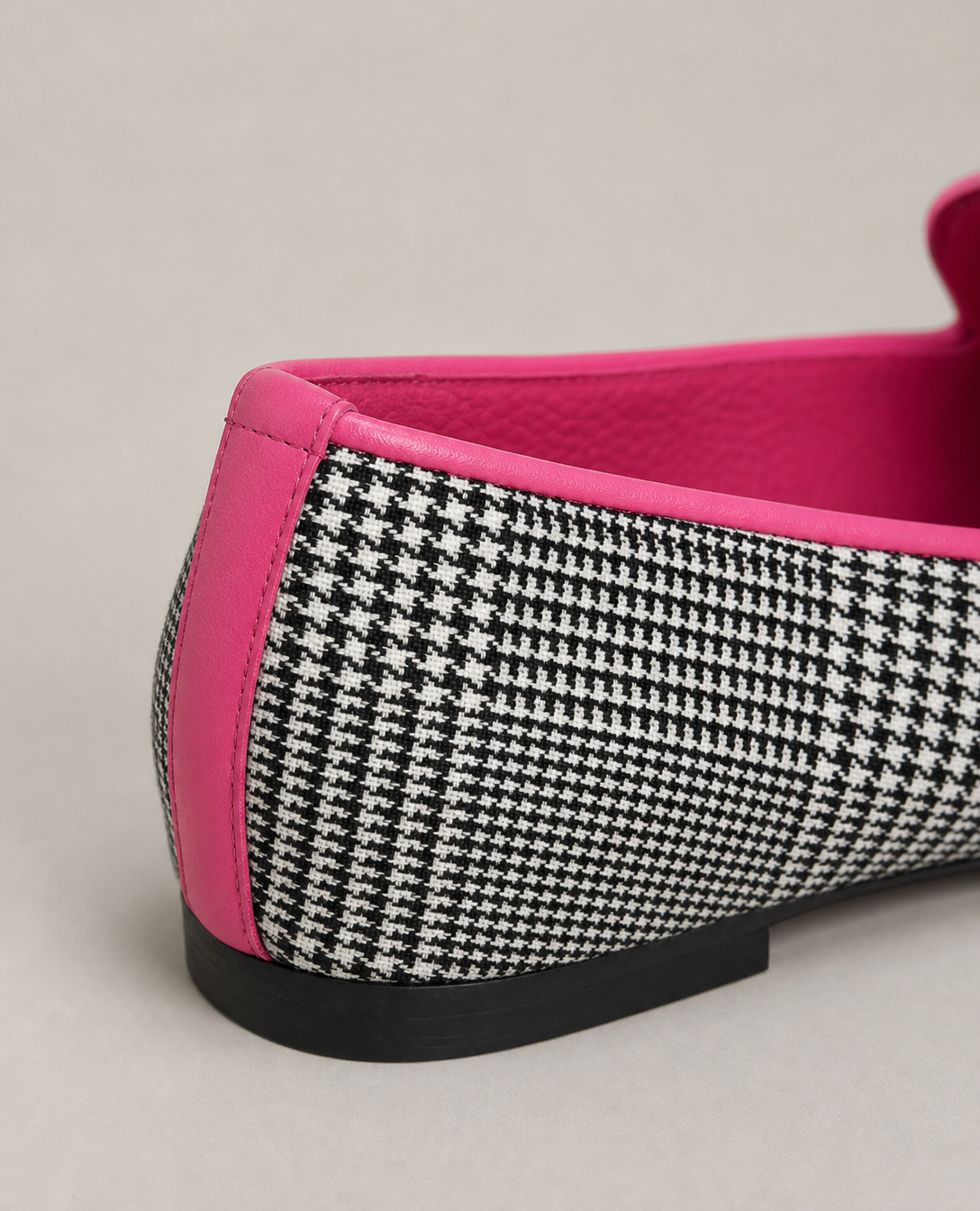 Elegant Women's Pointed Tassel Loafers for Effortless Everyday Style and Comfort