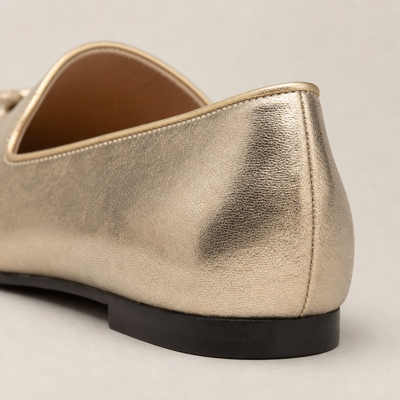Comfortable Women's Tassel Loafers with a Chic, Sophisticated Everyday Look
