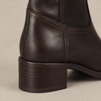 Elegant Knee High Boots for Women with a Modern, Timeless Design