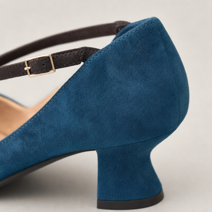 Elegant Women's Cross-Strap Pumps for Effortless Everyday Style and Comfort
