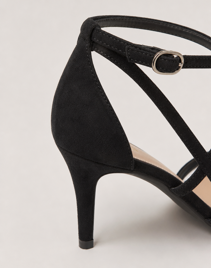 Elegant Ankle Strap Pumps for Women with a Modern, Timeless Design