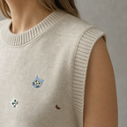 Comfortable Embroidered Cat Vest for Women with an Effortlessly Chic Style