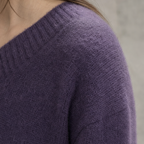 Stylish Women's Ribbed V-Neck Pullover for Everyday Wear and Special Occasions