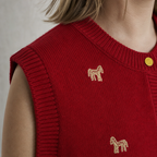 Elegant Button-Front Knit Vest for Women with a Modern, Timeless Design