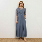 Timeless Elegance Lace Midi Dress | Special Occasion Grau